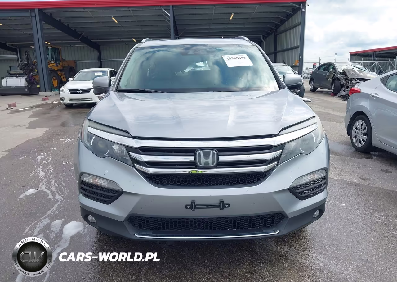 2017 Honda Pilot Touring VIN:5FNYF6H96HB076133 - 12