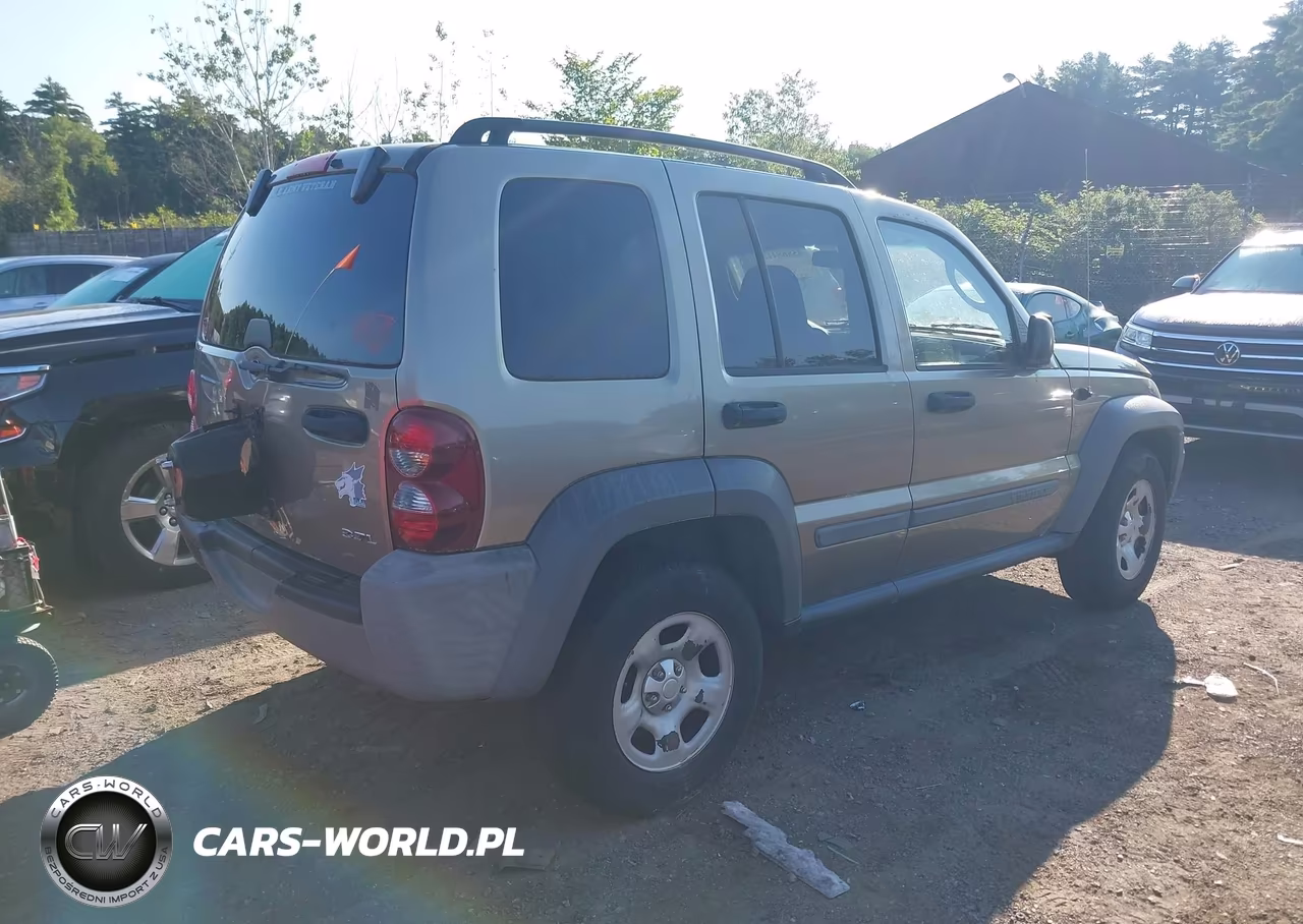 2007 Jeep Liberty Sport VIN:1J4GL48K57W704876 - 4