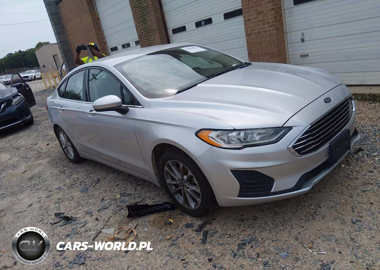 2019 Ford Fusion Se – zdjęcie 1 z 16