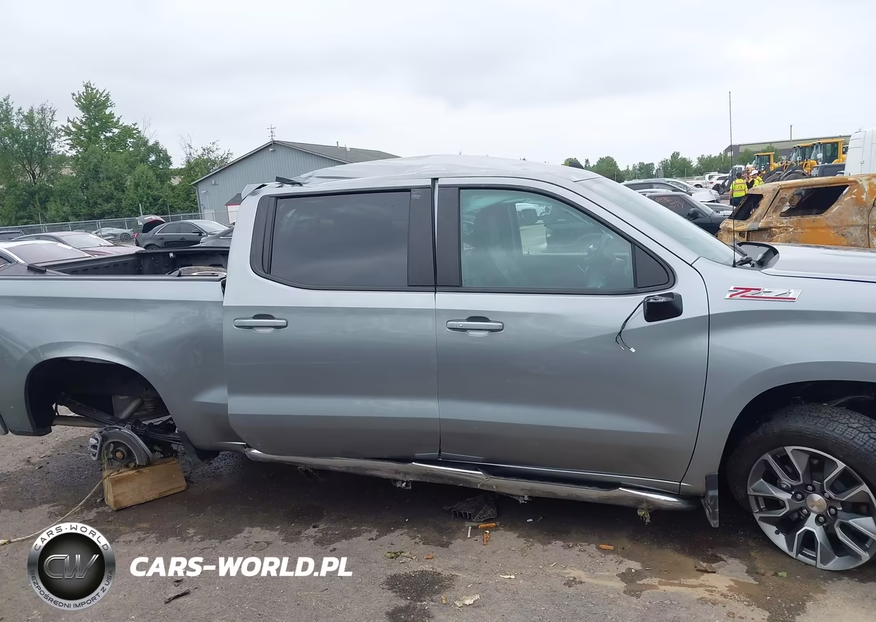 2025 Chevrolet Silverado 1500 VIN:2GCUKDED5S1201821 - 13