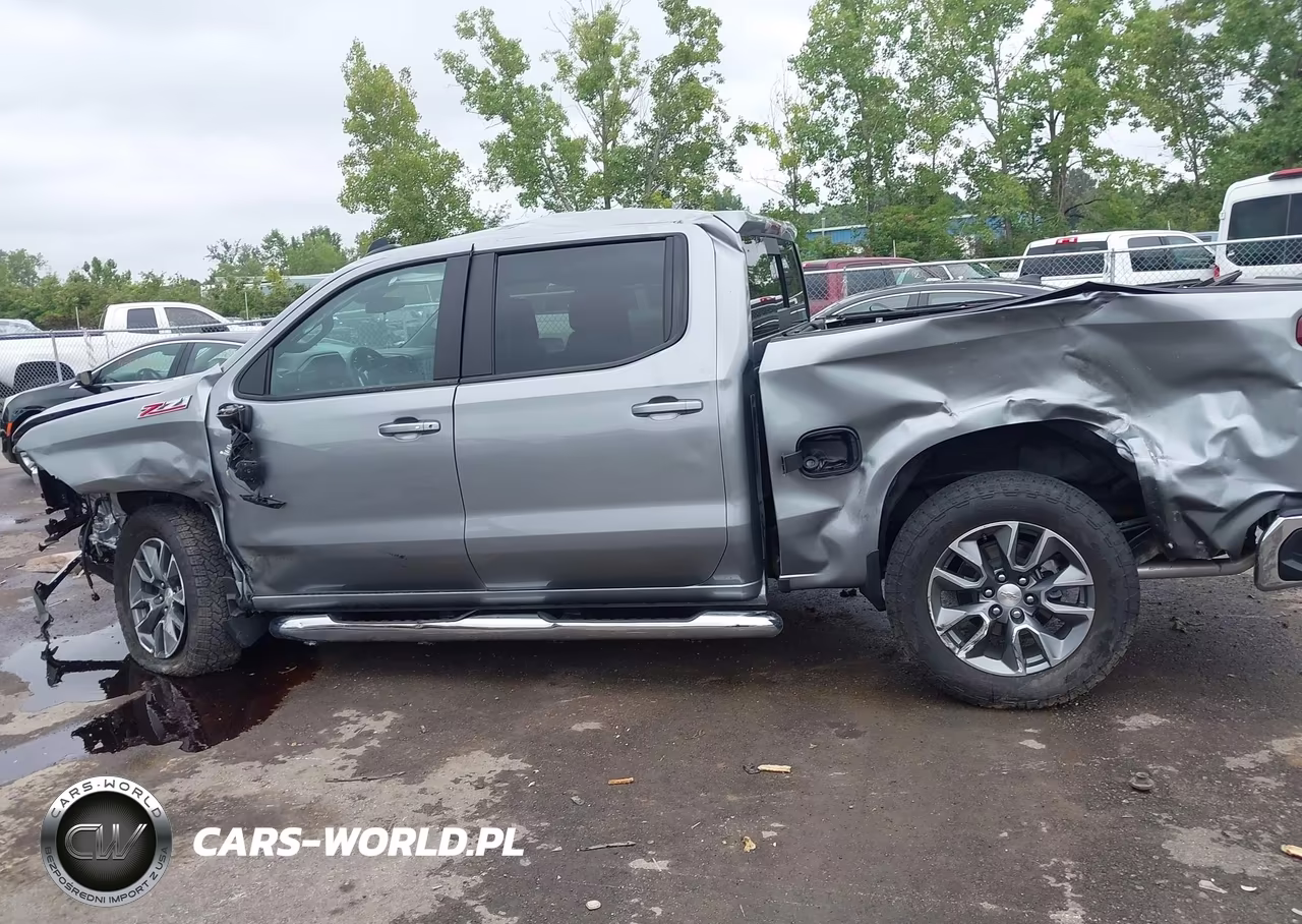 2025 Chevrolet Silverado 1500 VIN:2GCUKDED5S1201821 - 14