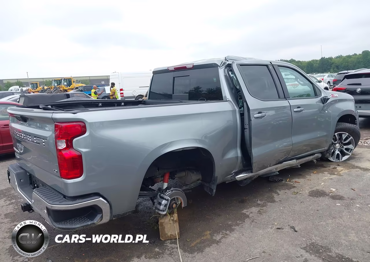 2025 Chevrolet Silverado 1500 VIN:2GCUKDED5S1201821 - 4