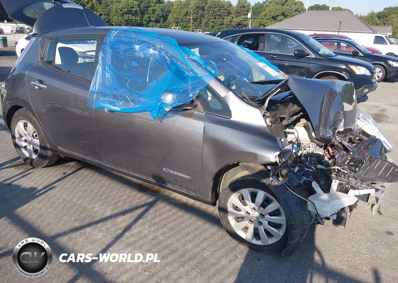 2015 Nissan Leaf S