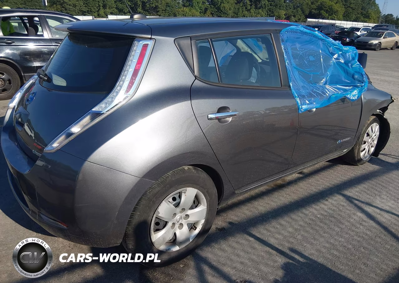 2015 Nissan Leaf S VIN:1N4AZ0CP9FC321647 - 4