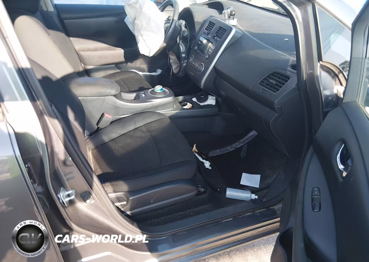2015 Nissan Leaf S VIN:1N4AZ0CP9FC321647 - 5