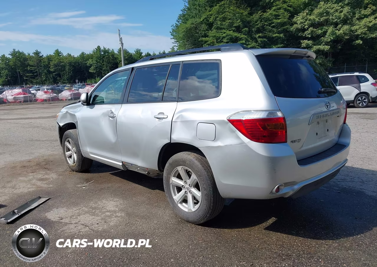 2010 Toyota Highlander Base V6 VIN:JTEBK3EH4A2155347 - 3