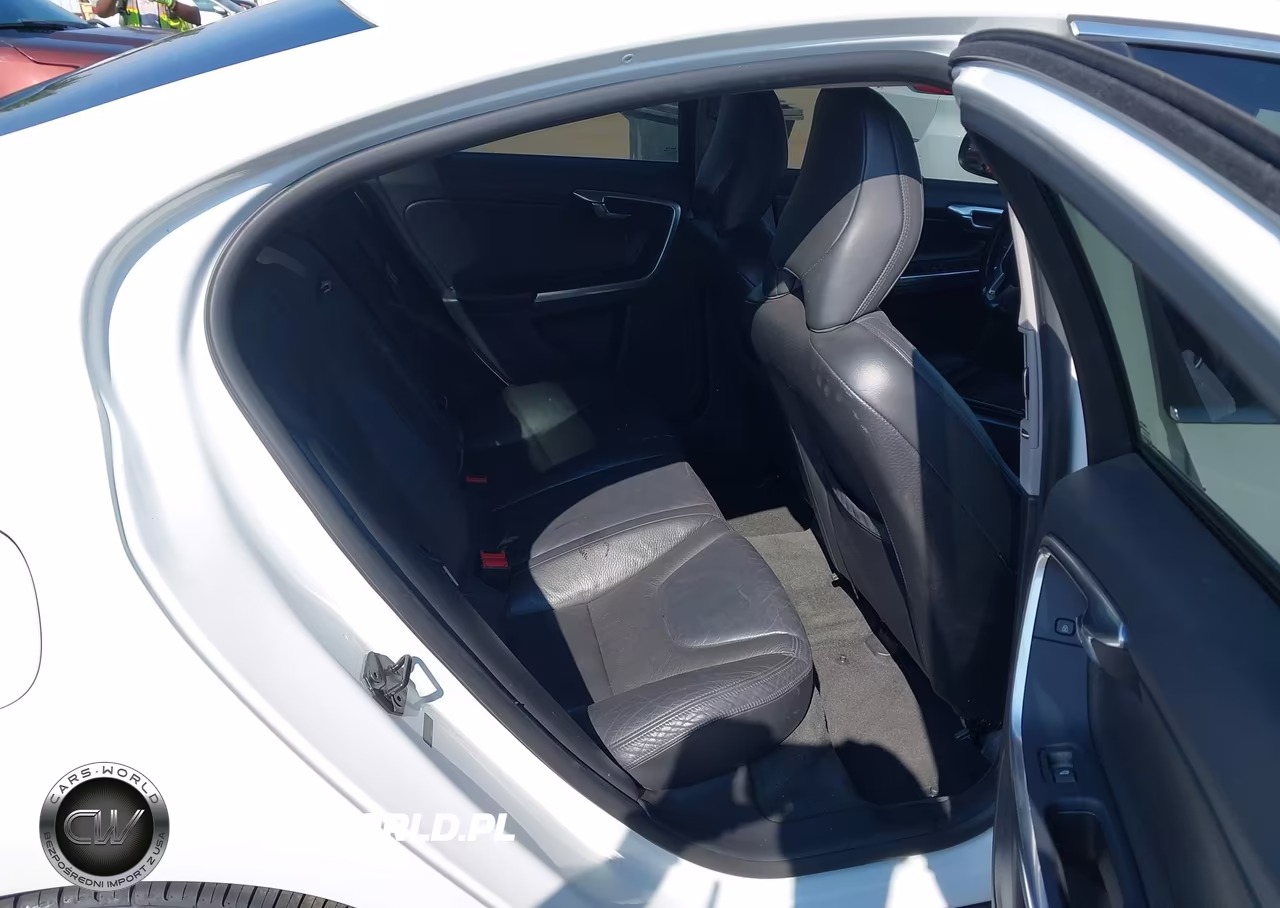 2012 Volvo S60 T5 VIN:YV1622FS8C2040466 - 8