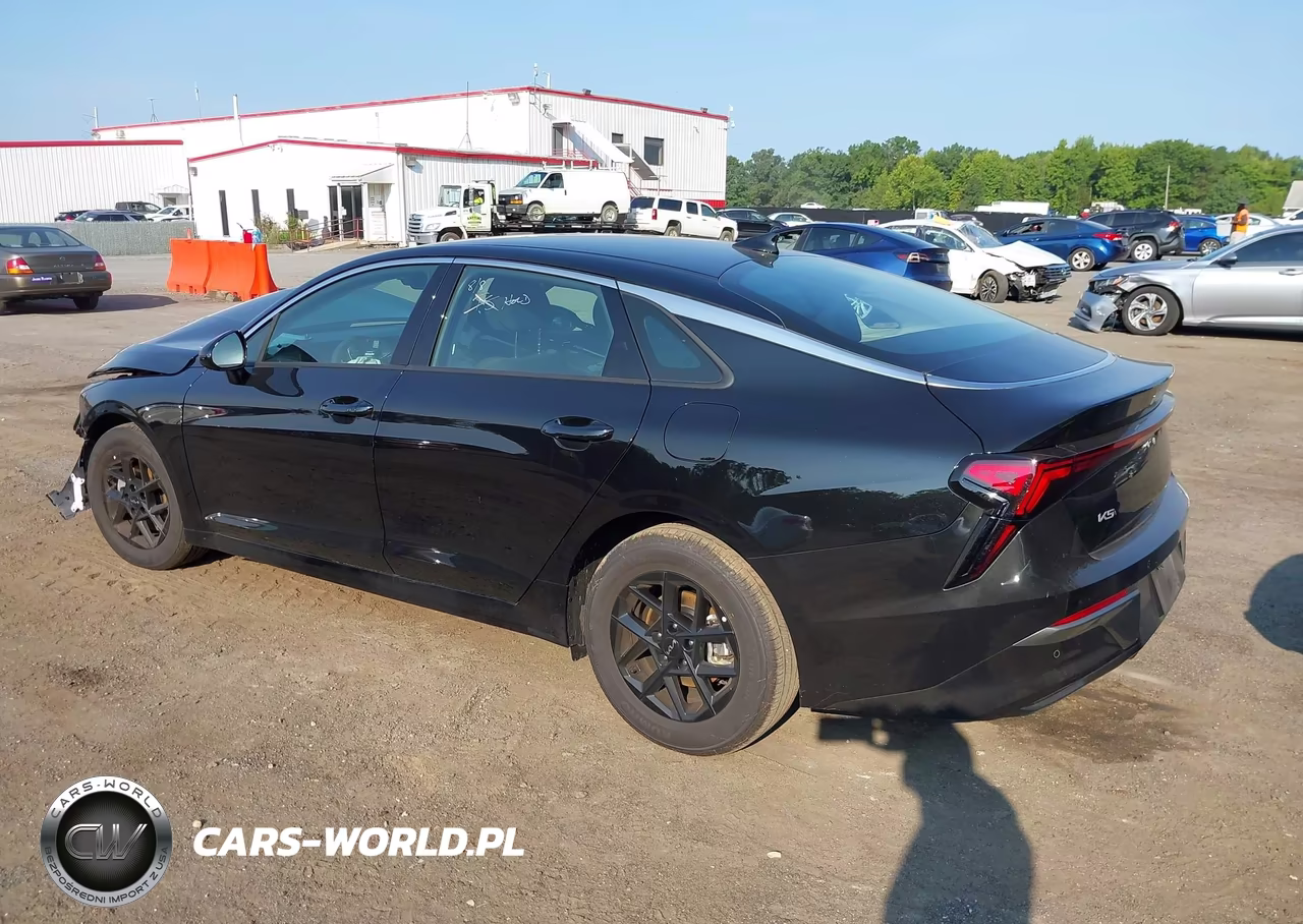 2026 Kia K5 Lxs Fwd VIN:KNAG24J7XT5486025 - 3
