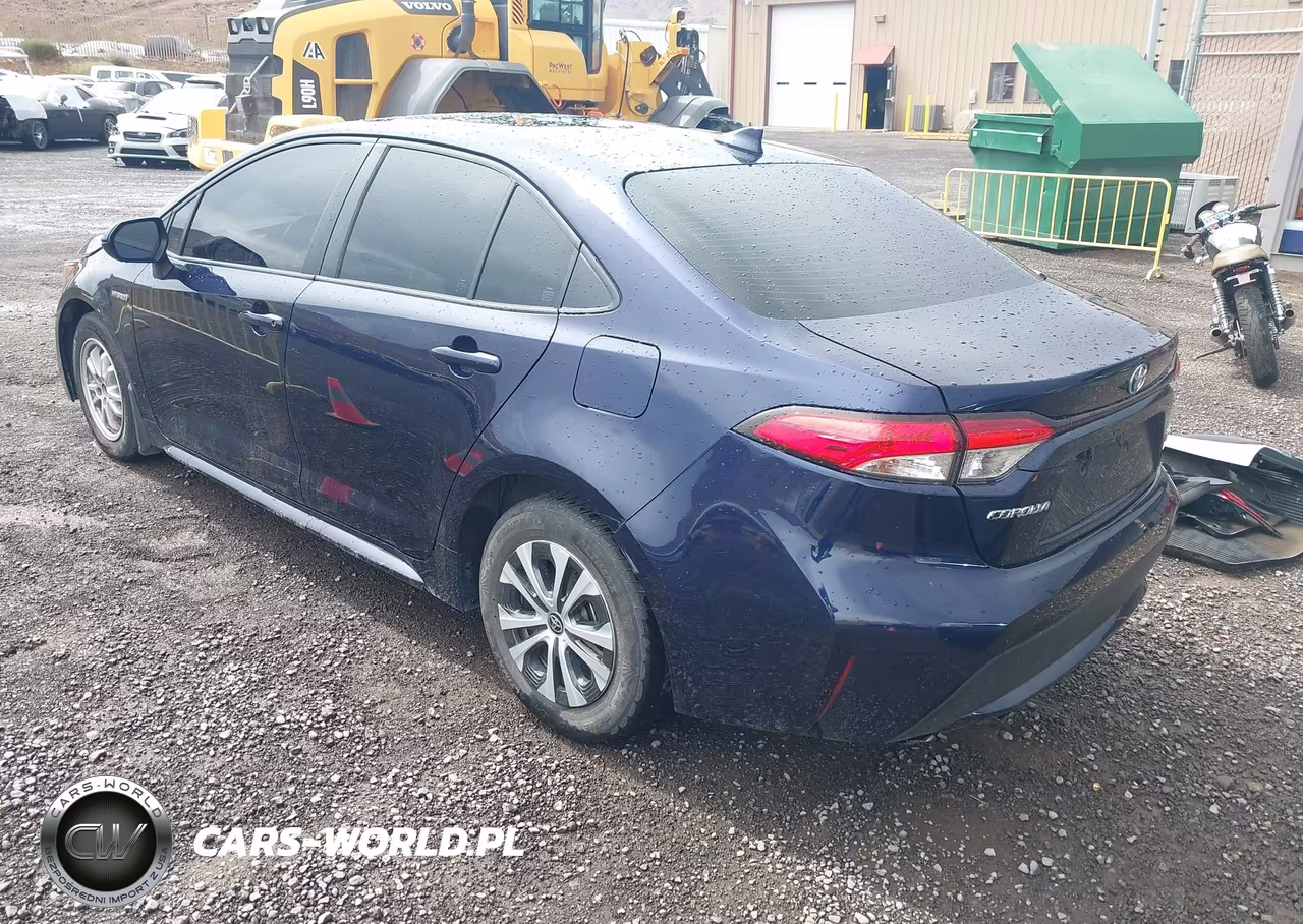 2020 Toyota Corolla Hybrid Le VIN:JTDEBRBE0LJ007607 - 3