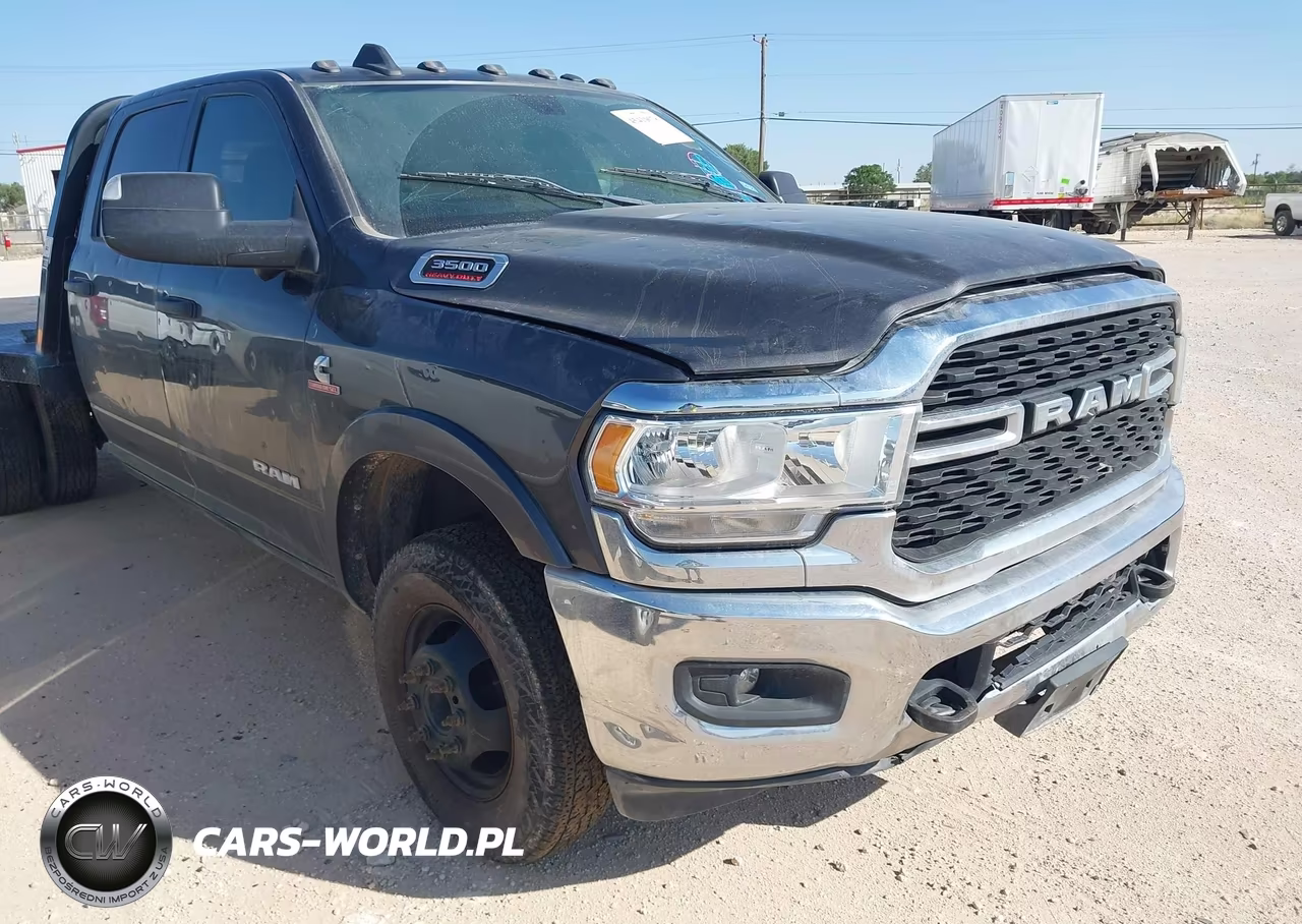 2022 Ram 3500 Chassis Tradesman-Slt-Laramie-Limited