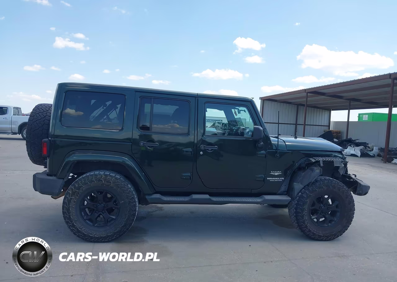 2011 Jeep Wrangler Unlimited Sahara VIN:1J4BA5H16BL595688 - 13