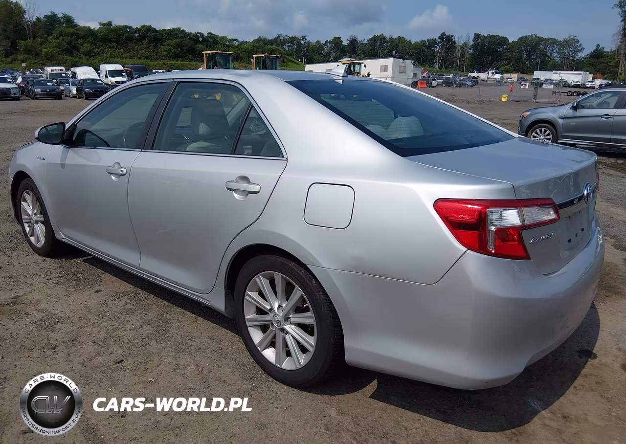 2014 Toyota Camry Hybrid Xle VIN:4T1BD1FK5EU116981 - 3