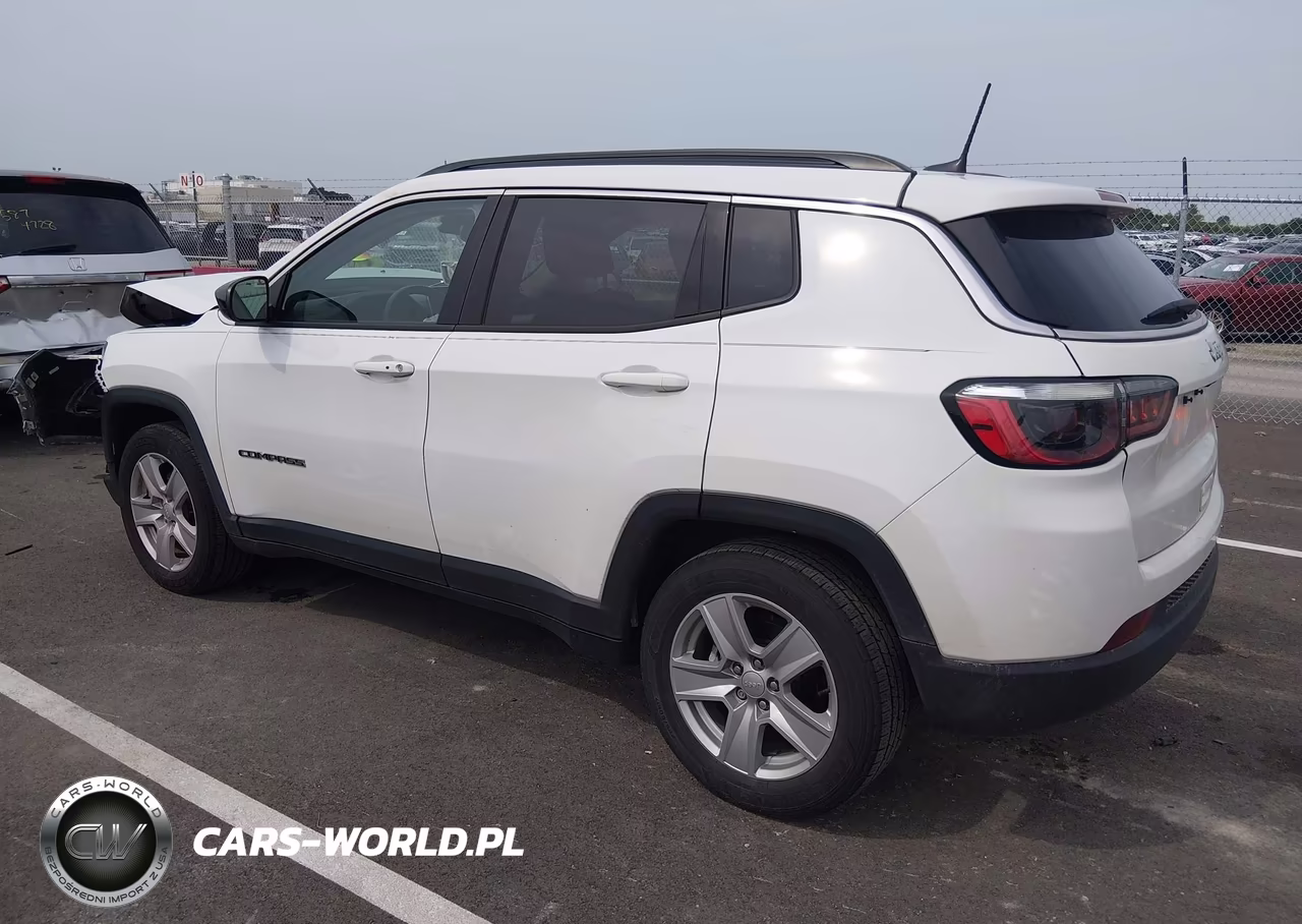 2022 Jeep Compass Latitude Fwd VIN:3C4NJCBB5NT214415 - 3