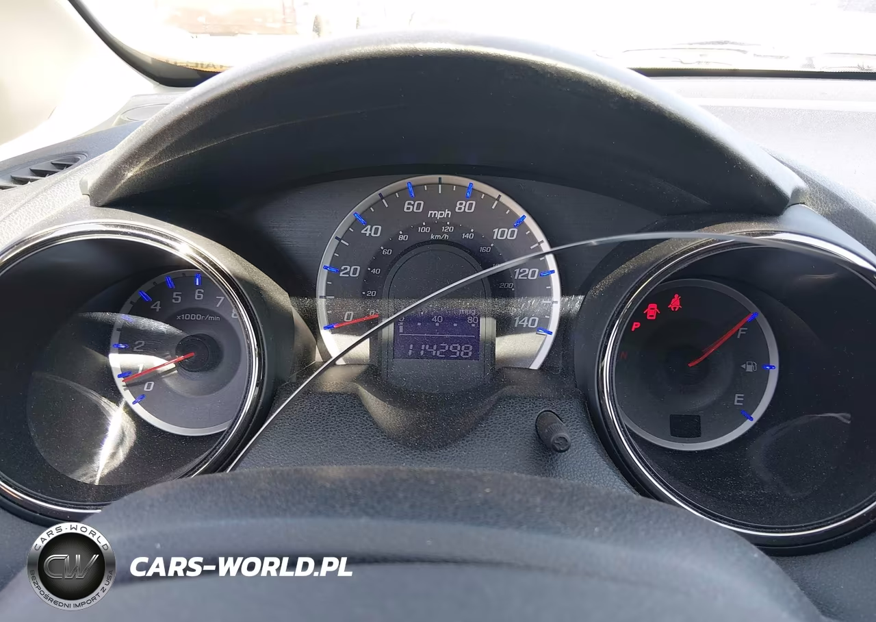2012 Honda Fit Sport VIN:JHMGE8H67CC024563 - 7
