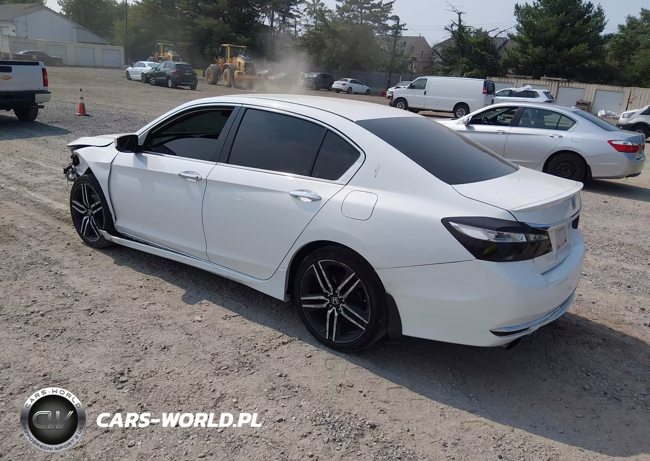 2017 Honda Accord Sport Se VIN:1HGCR2F1XHA294514 - 3