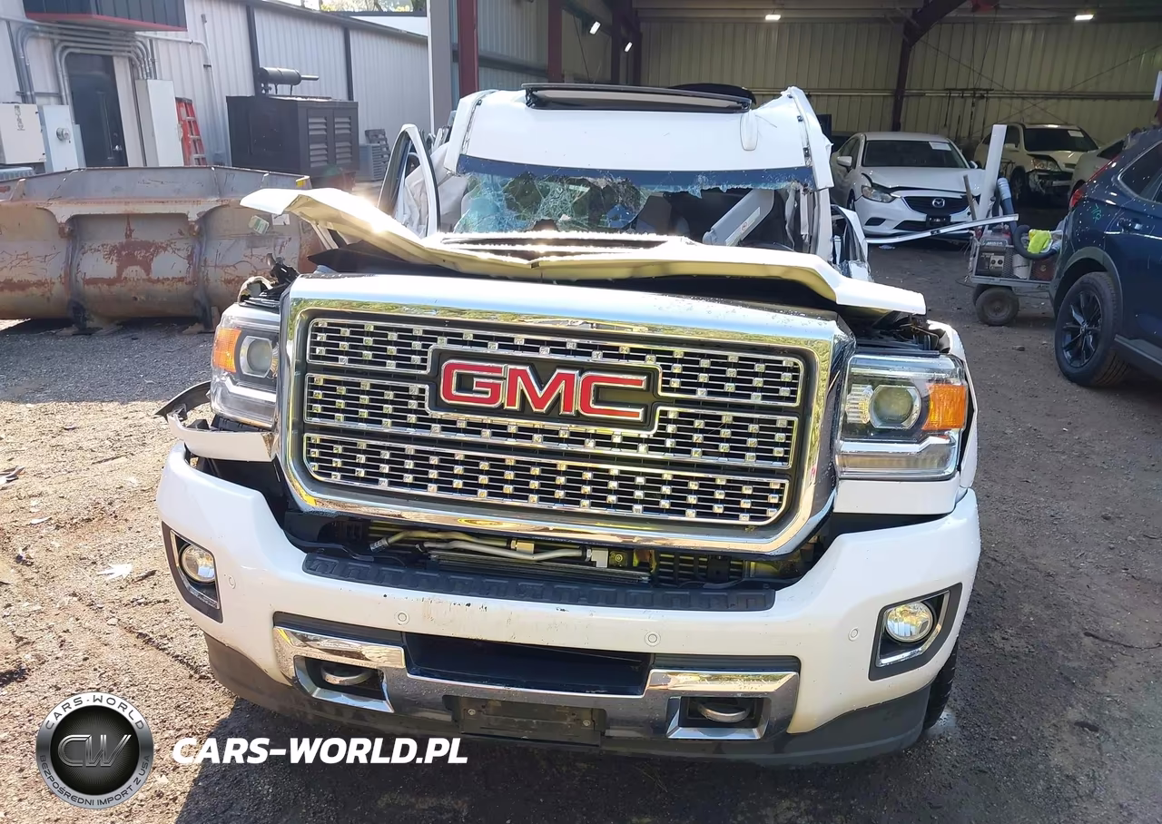 2019 GMC Sierra 2500Hd Denali VIN:1GT12SEY1KF143225 - 10