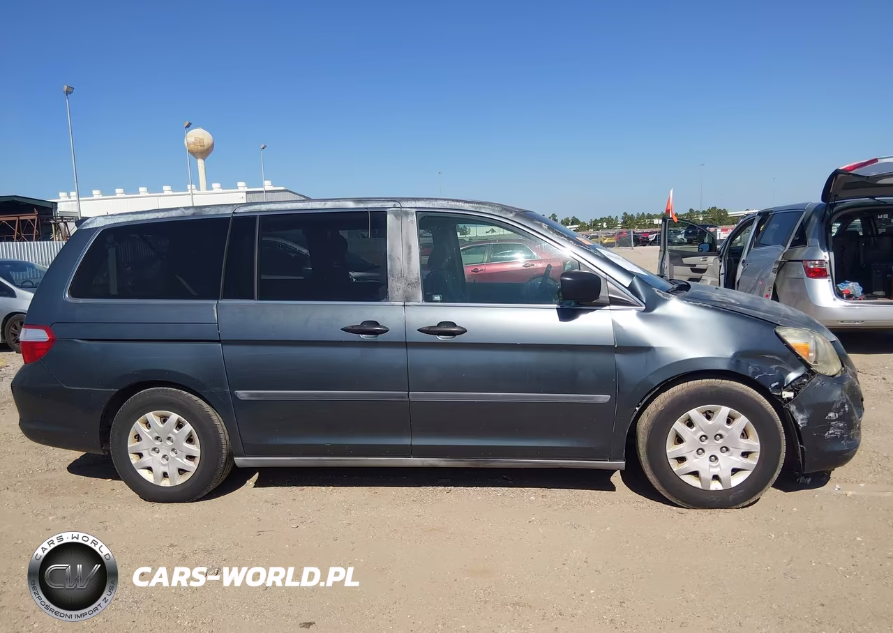 2006 Honda Odyssey Lx VIN:5FNRL38276B091347 - 13