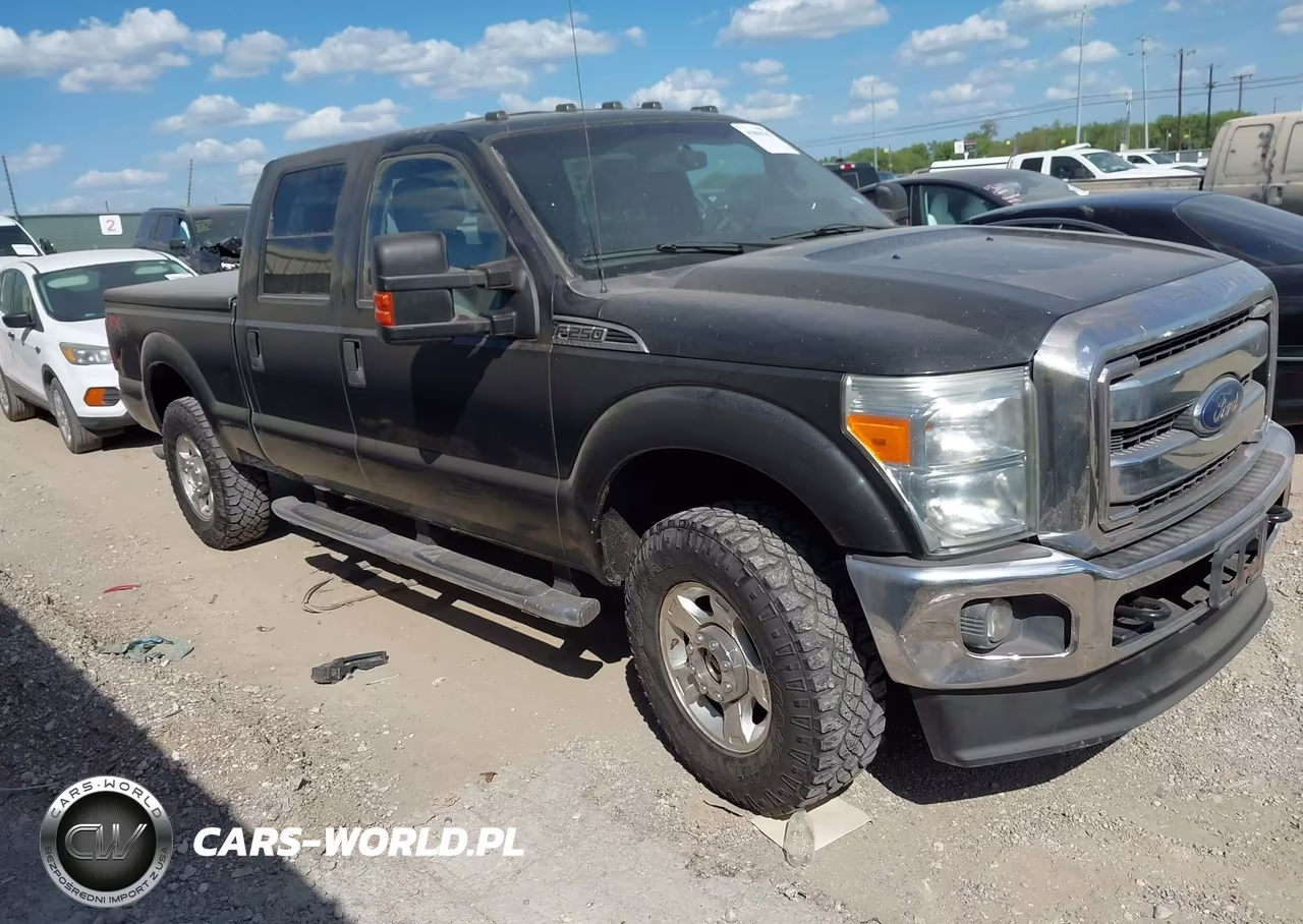 2015 FORD F-250 XLT – zdjęcie 1 z 17