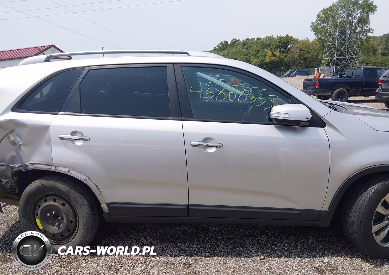 2012 Kia Sorento Lx V6 VIN:5XYKT4A2XCG296618 - 13
