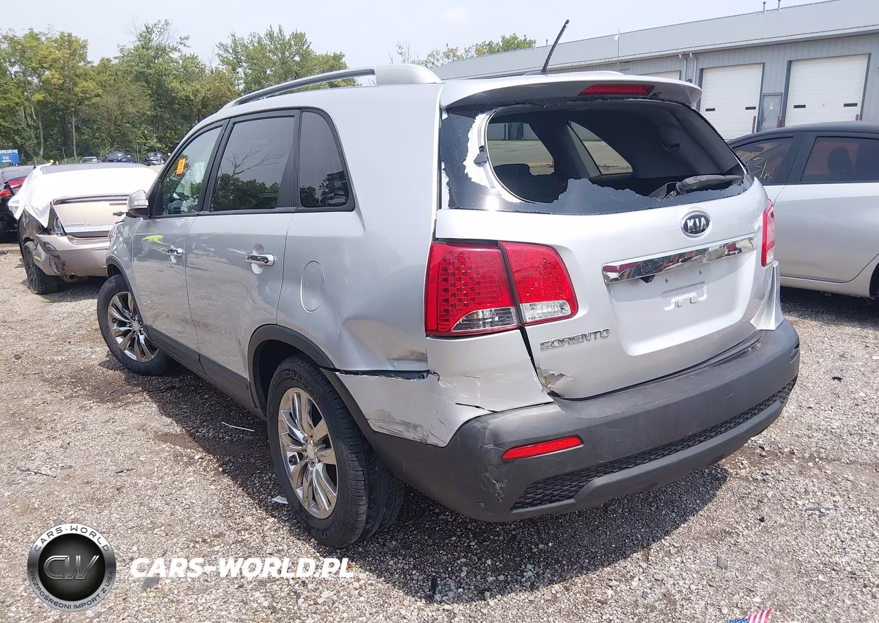 2012 Kia Sorento Lx V6 VIN:5XYKT4A2XCG296618 - 3