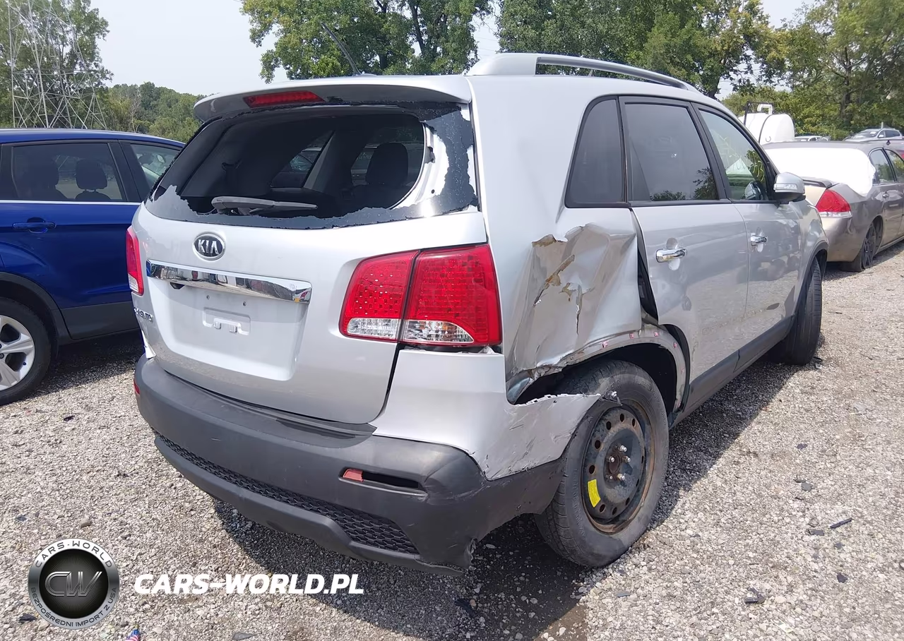 2012 Kia Sorento Lx V6 VIN:5XYKT4A2XCG296618 - 6
