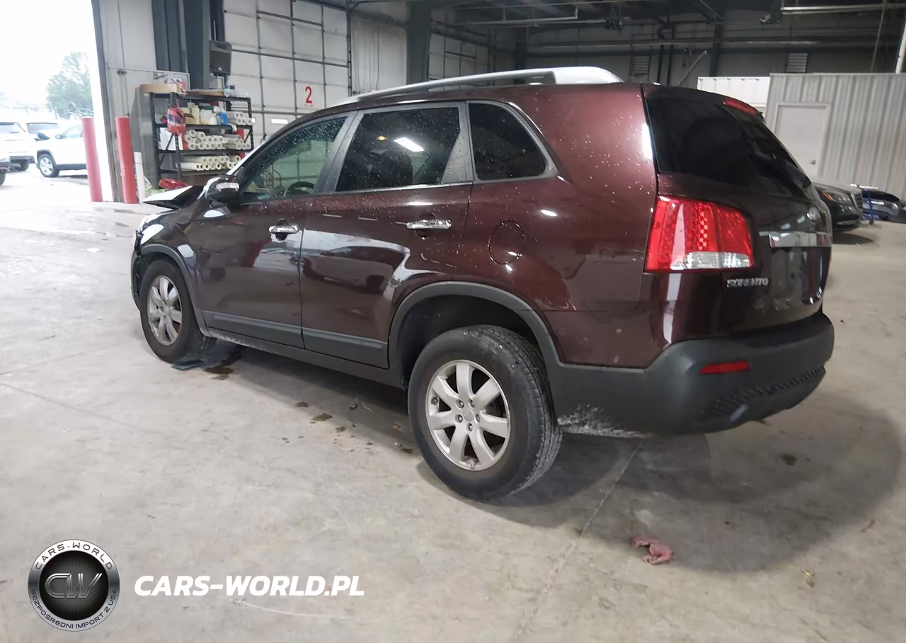 2012 Kia Sorento Lx VIN:5XYKT3A67CG268482 - 3
