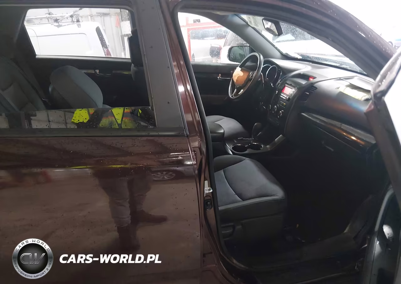 2012 Kia Sorento Lx VIN:5XYKT3A67CG268482 - 5