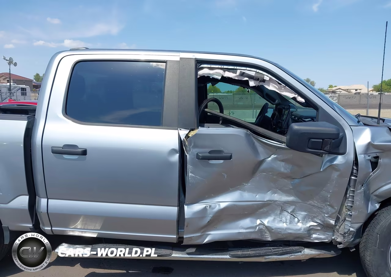 2023 Ford F-150 Xl VIN:1FTEW1CP9PKE27940 - 13