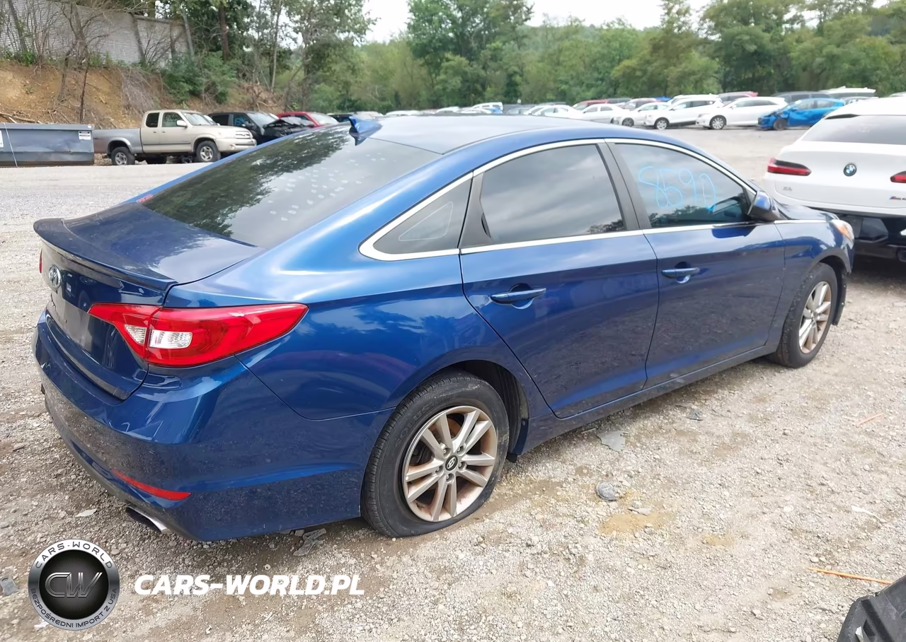 2017 Hyundai Sonata VIN:5NPE24AF0HH530249 - 4