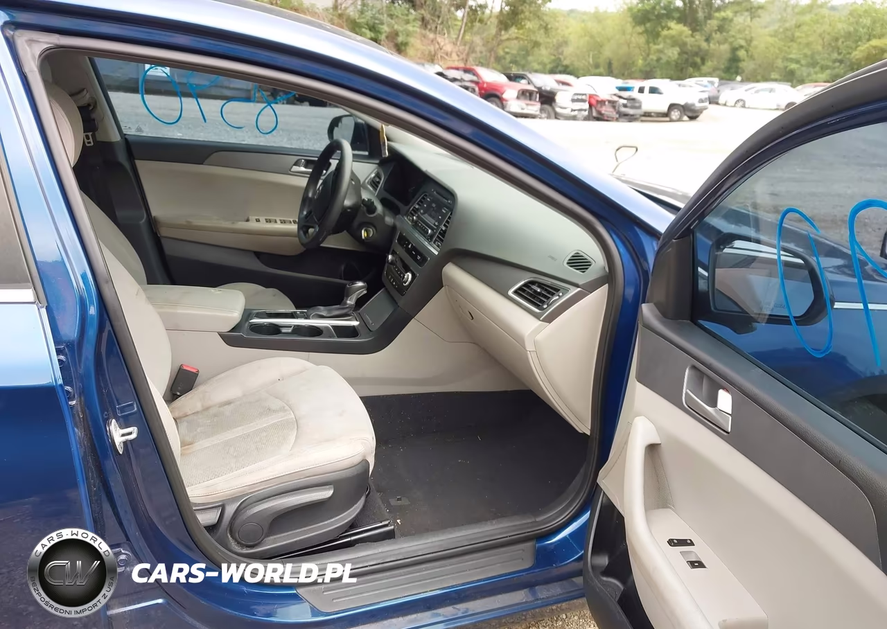 2017 Hyundai Sonata VIN:5NPE24AF0HH530249 - 5