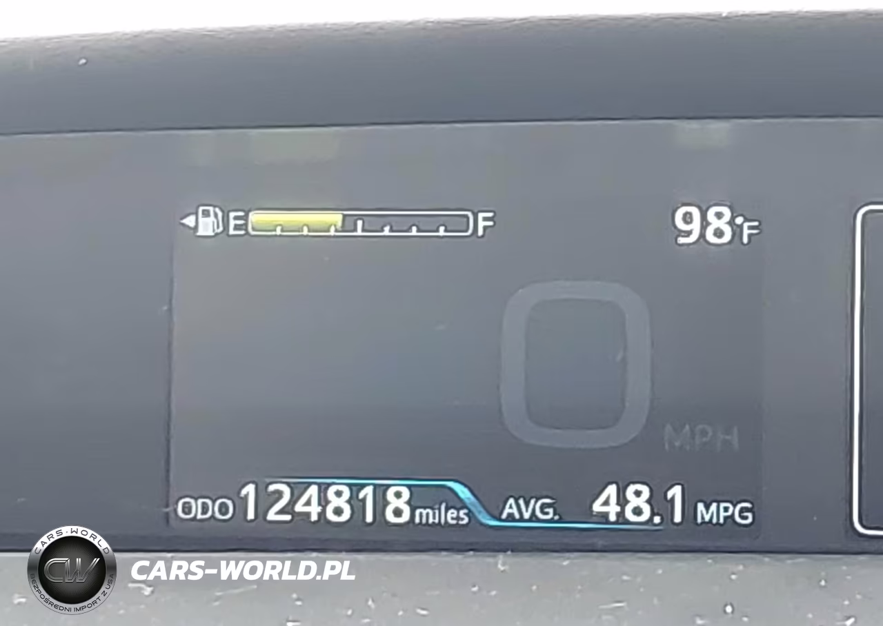 2020 Toyota Prius Le VIN:JTDKARFU4L3122044 - 15
