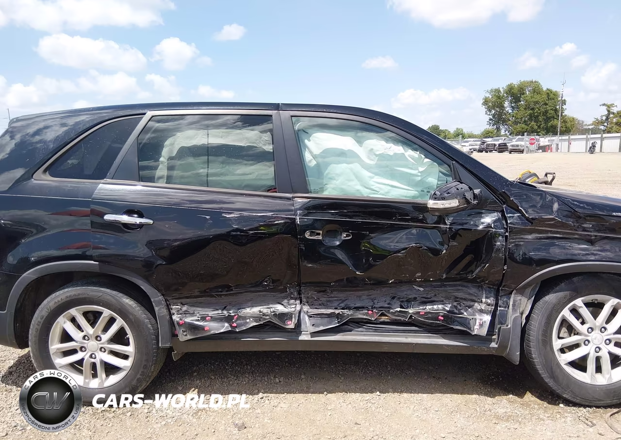 2015 Kia Sorento Lx VIN:5XYKT3A69FG593297 - 14