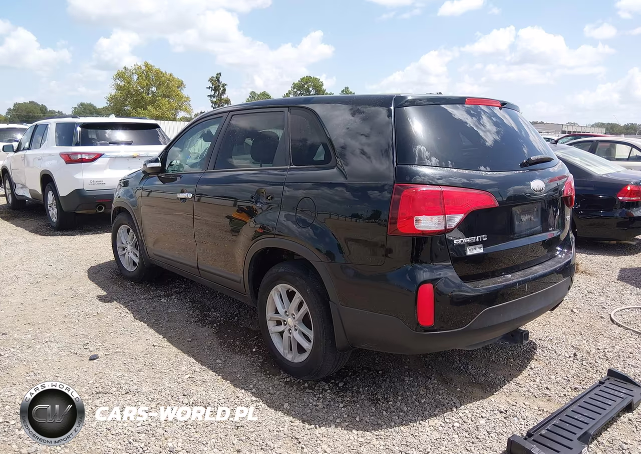 2015 Kia Sorento Lx VIN:5XYKT3A69FG593297 - 3