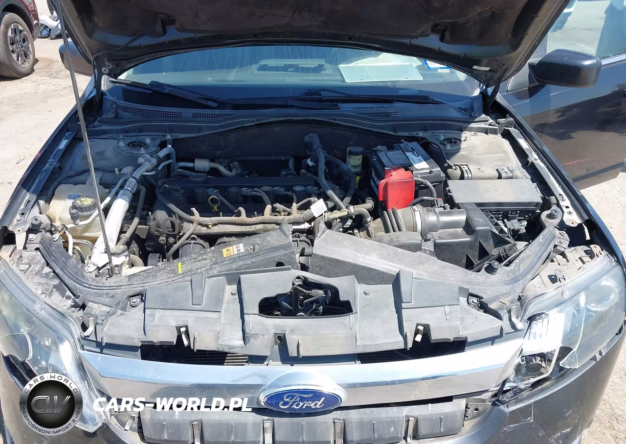 2010 Ford Fusion Se VIN:3FAHP0HA4AR351853 - 10