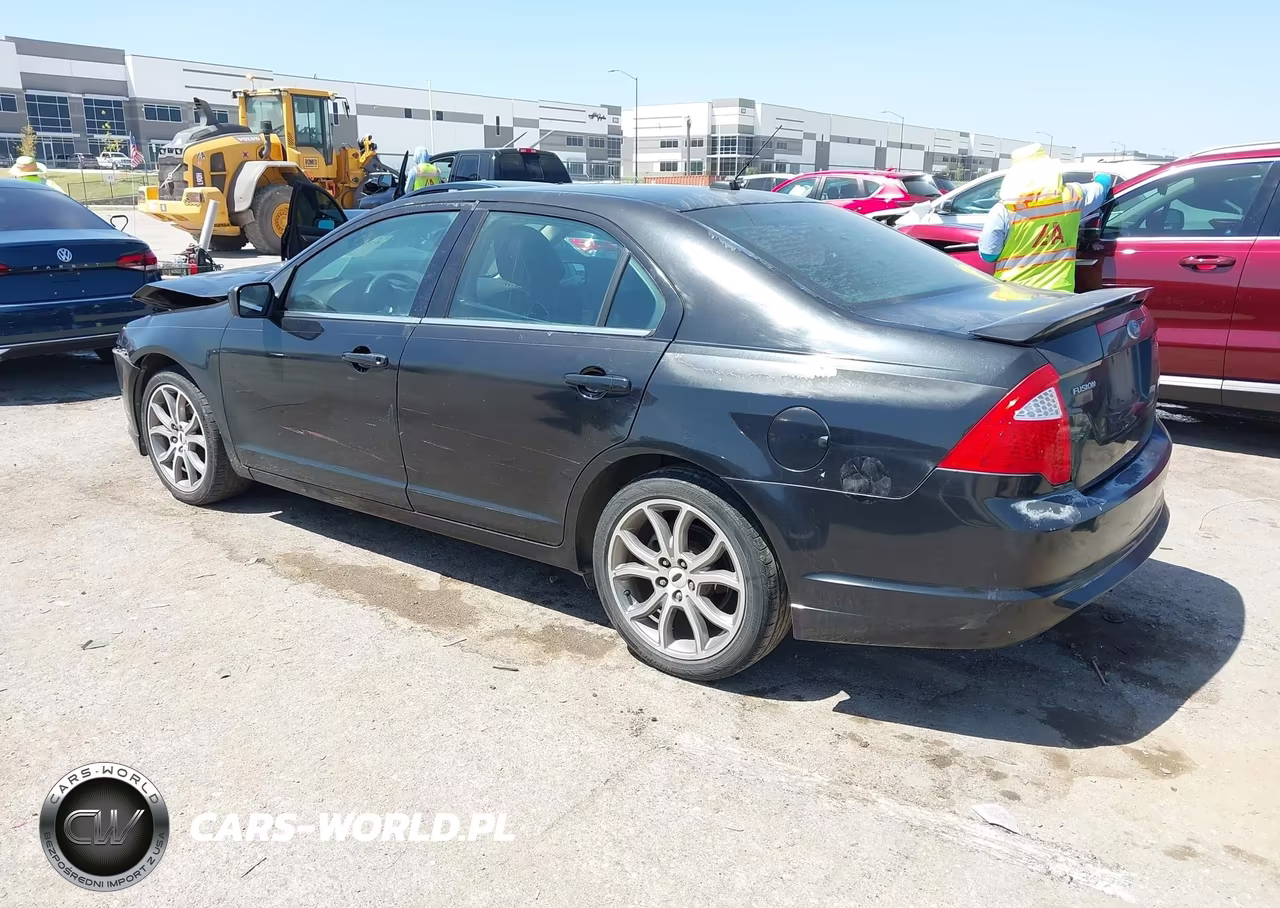 2010 Ford Fusion Se VIN:3FAHP0HA4AR351853 - 3