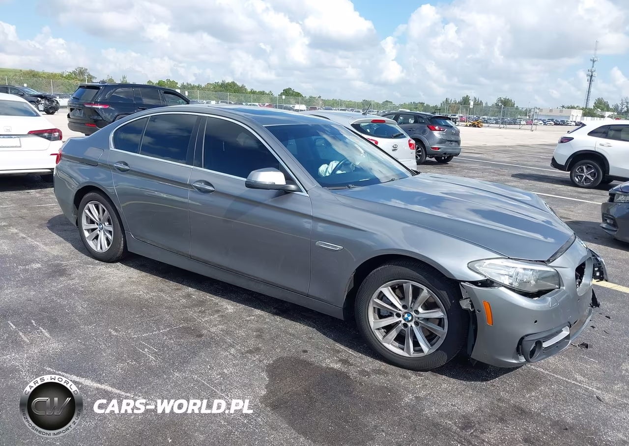 2016 BMW 528I