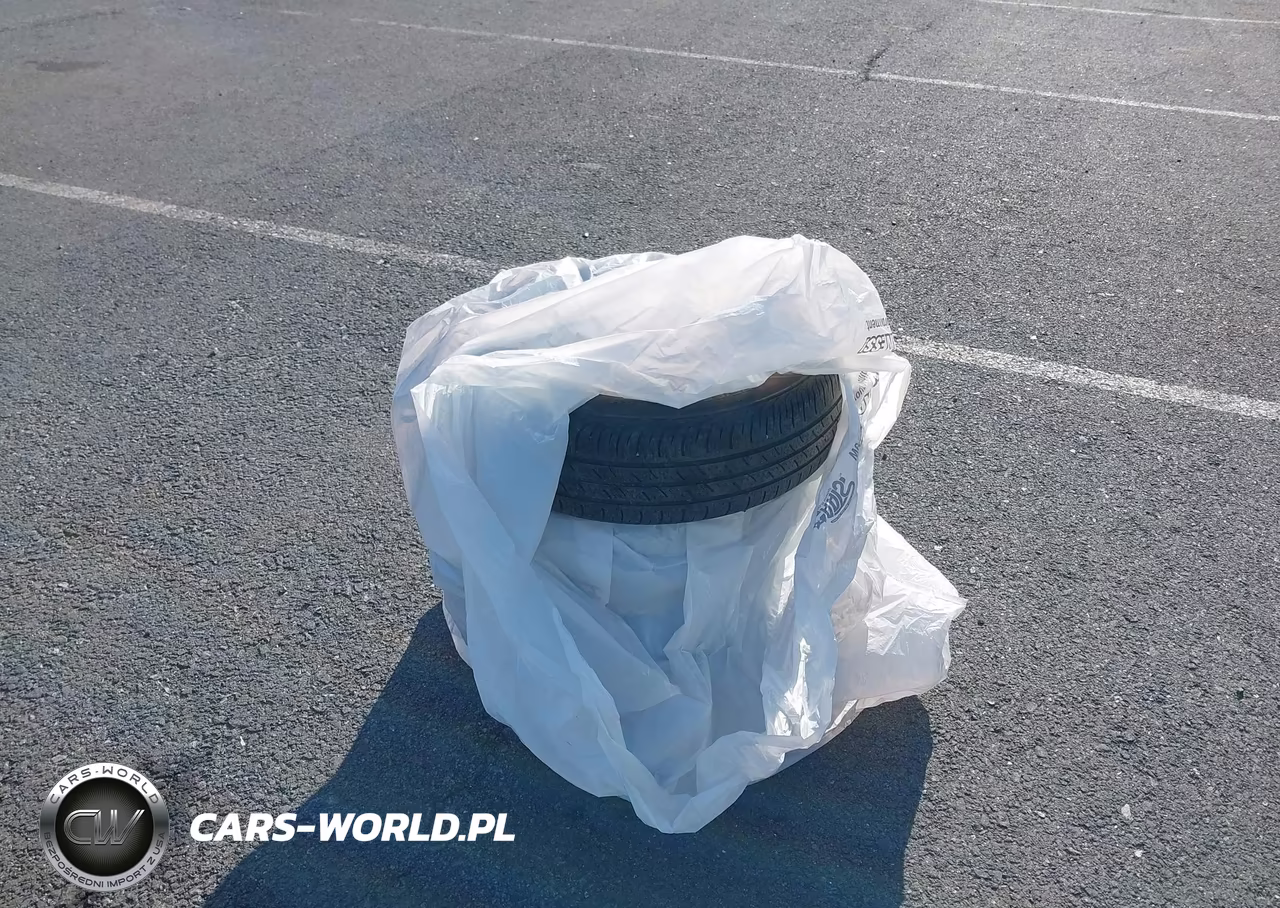 2009 Mini Cooper VIN:WMWMF33549TU75572 - 12