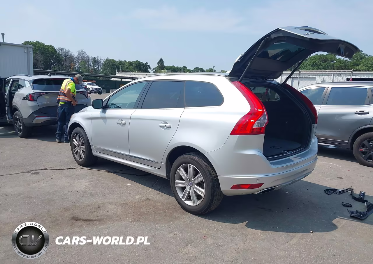 2016 Volvo Xc60 T6 Platinum VIN:YV4902RMXG2809249 - 3
