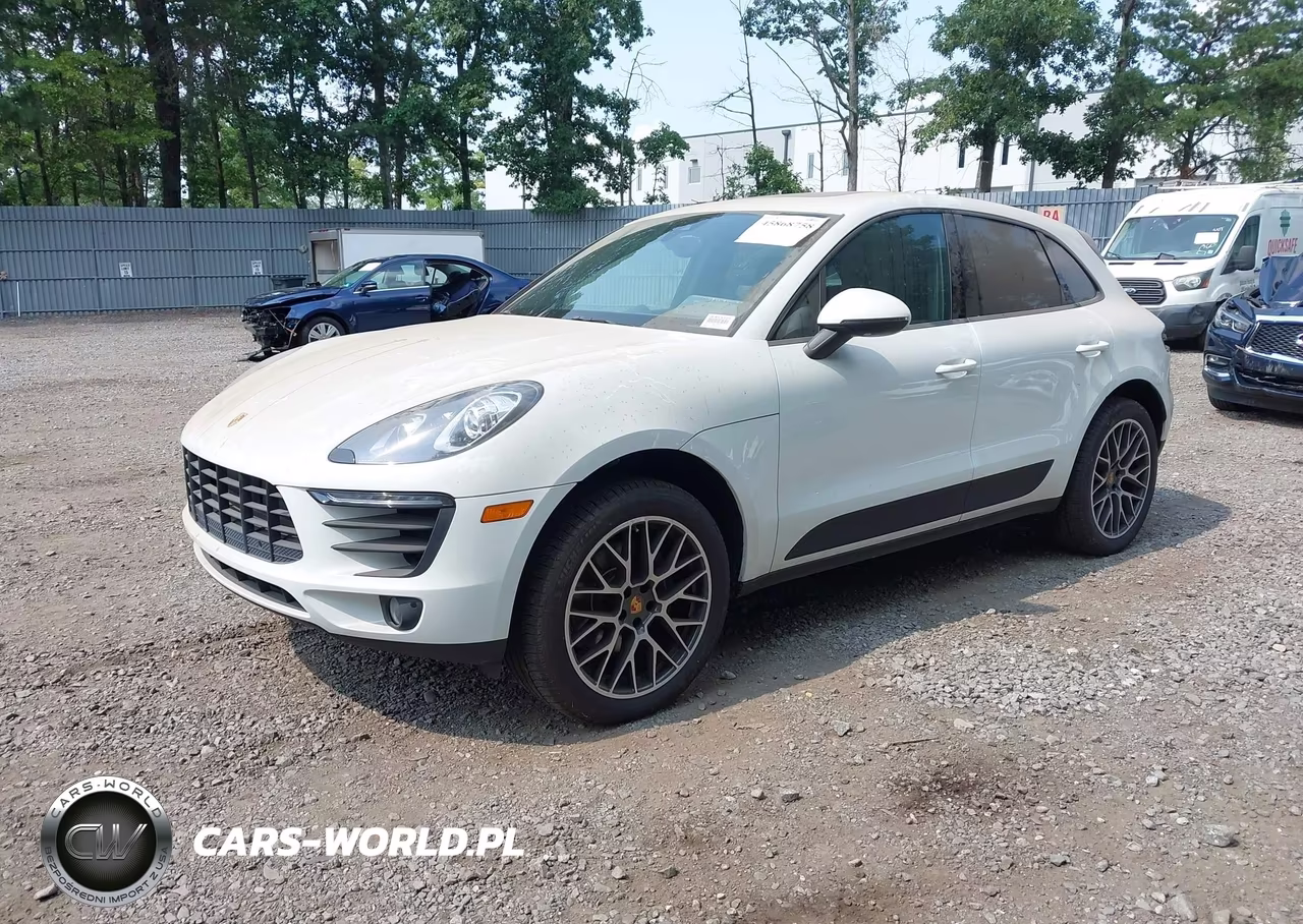 2018 Porsche Macan Sport Edition VIN:WP1AA2A5XJLB13721 - 2