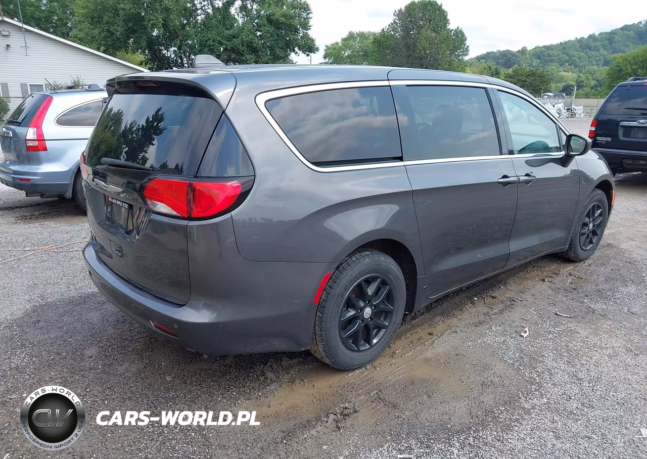 2020 Chrysler Voyager Lx VIN:2C4RC1CG8LR131345 - 4