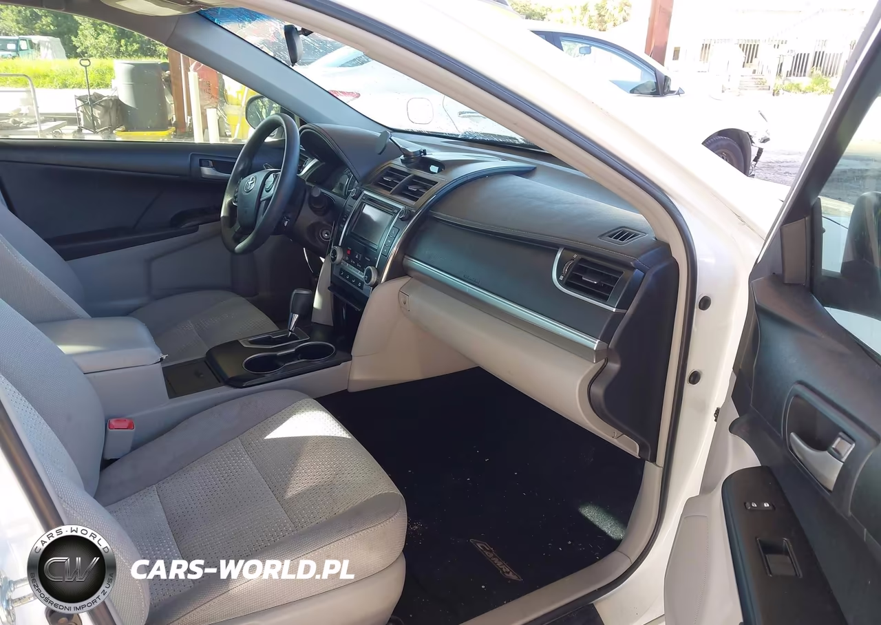 2012 Toyota Camry Le VIN:4T1BF1FK5CU551037 - 5
