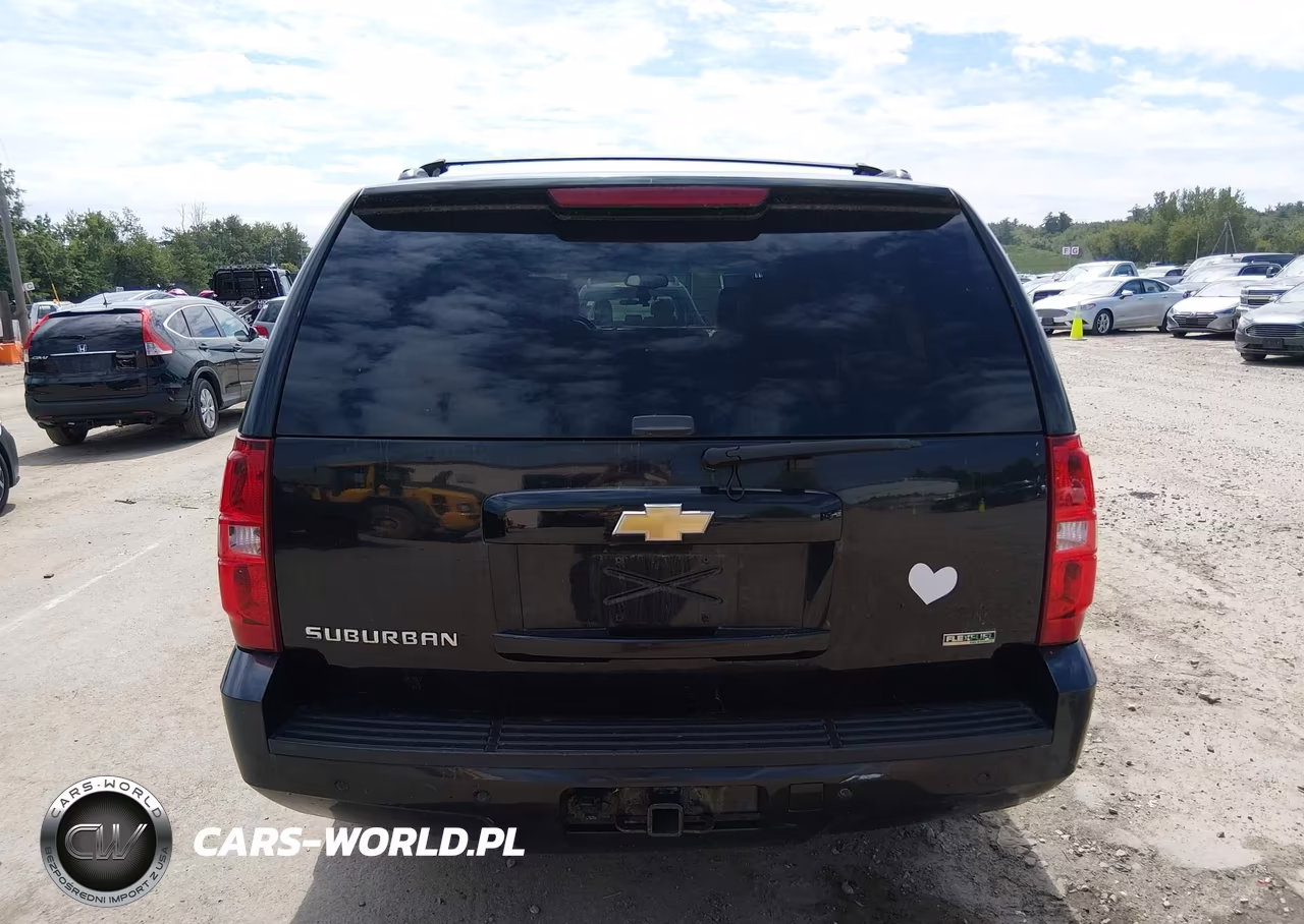 2011 Chevrolet Suburban Lt VIN:1GNSKJE35BR388344 - 16
