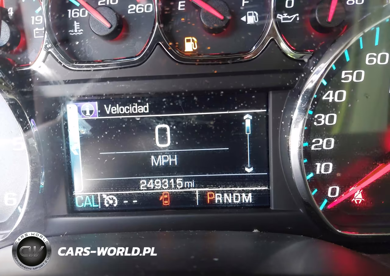 2016 Chevrolet Suburban Lt VIN:1GNSKHKC2GR428996 - 15