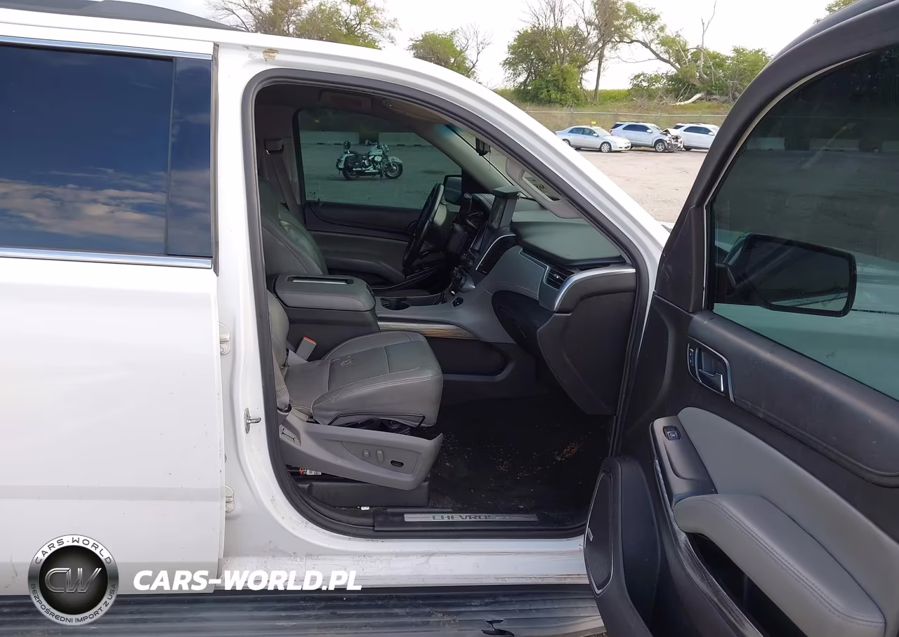 2016 Chevrolet Suburban Lt VIN:1GNSKHKC2GR428996 - 5
