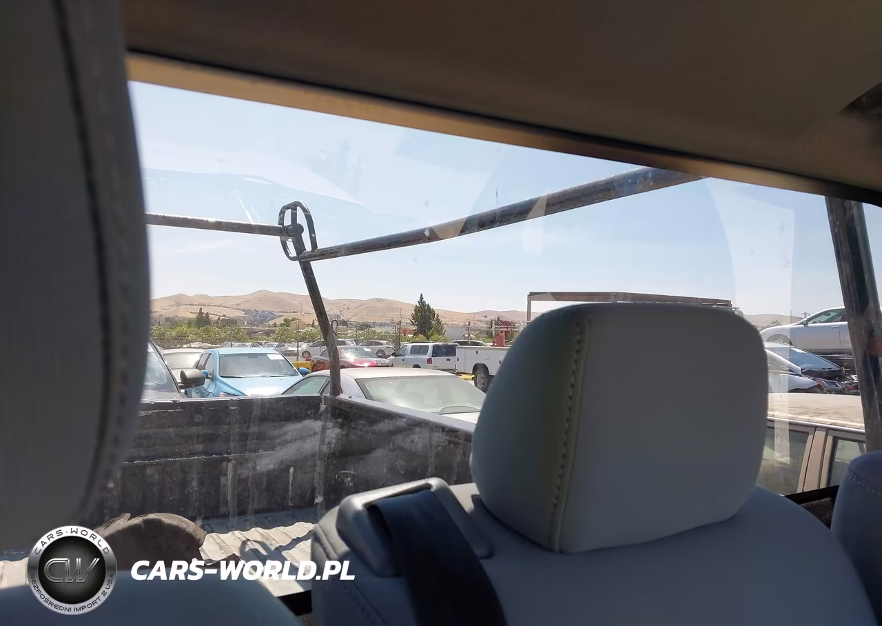 2011 Ford F-250 Xlt VIN:1FTBF2A60BEA10605 - 8