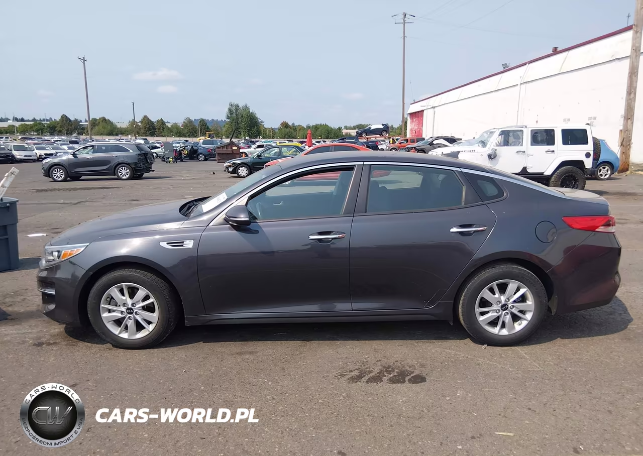 2017 Kia Optima Lx VIN:KNAGT4L32H5174411 - 13