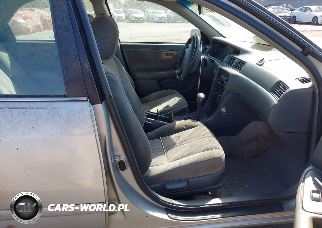 2001 Toyota Camry Ce VIN:4T1BG22K51U093604 - 5