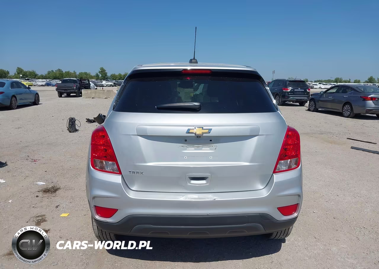2019 Chevrolet Trax Ls VIN:3GNCJKSB2KL241690 - 16