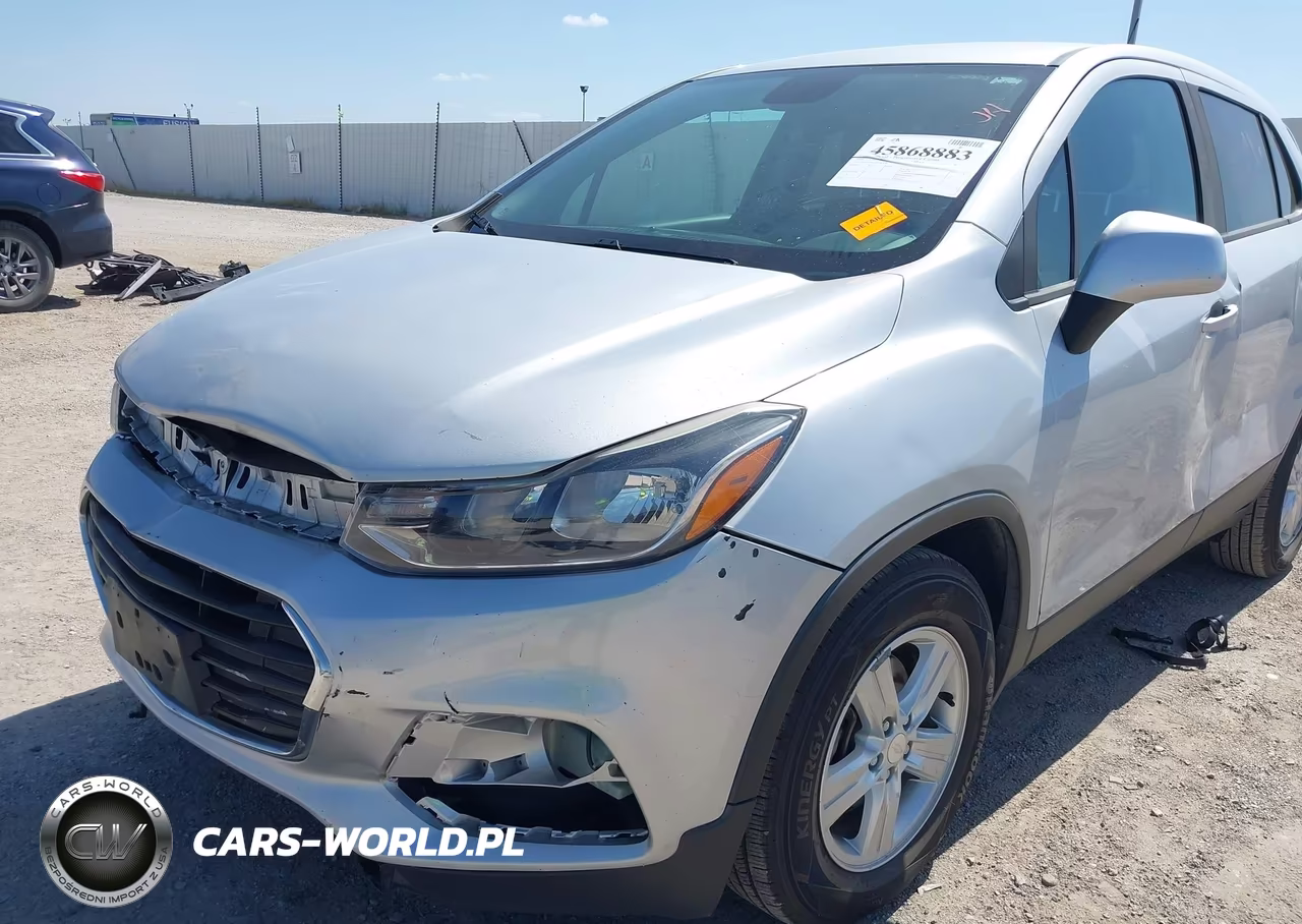 2019 Chevrolet Trax Ls VIN:3GNCJKSB2KL241690 - 17
