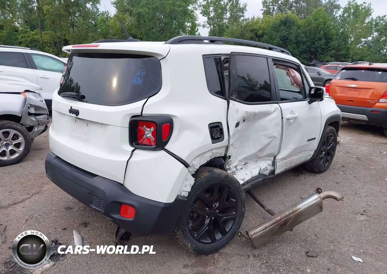 2017 Jeep Renegade Altitude VIN:ZACCJABB4HPE83755 - 4